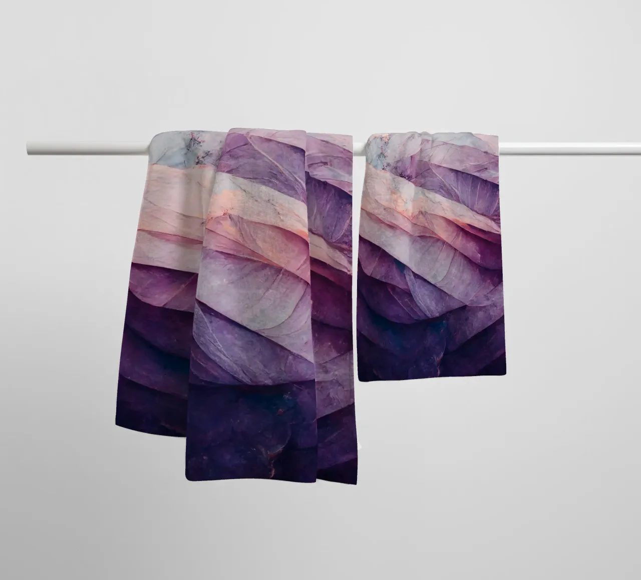 Purple Layers asciugamano da bagno da treechild