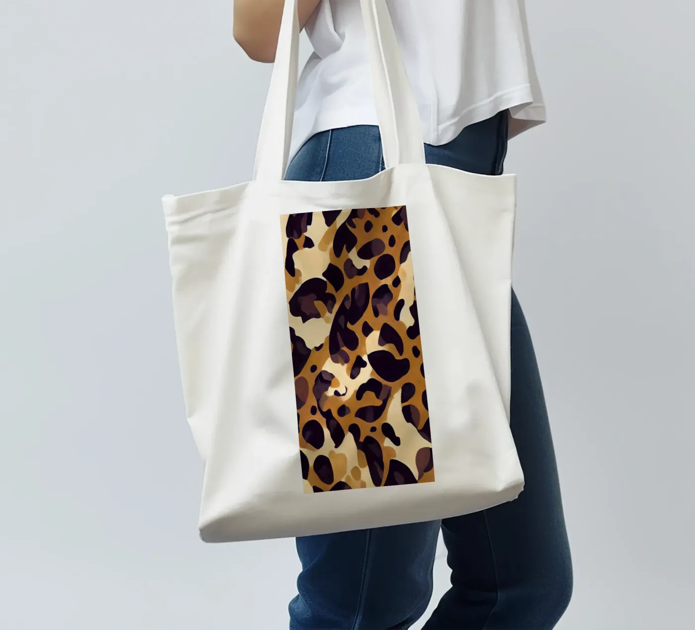 Leo Pattern tote bag by treechild