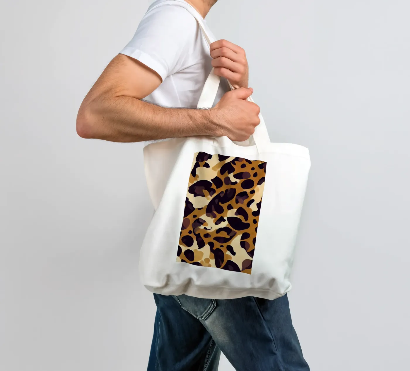 Leo Pattern tote bag by treechild