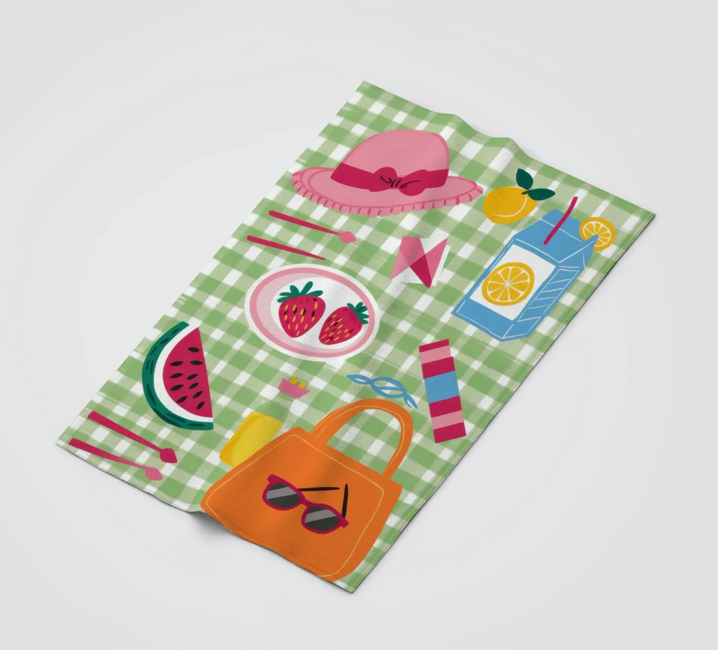 Gingham Picknick-Flatlay Fleecedecke von Snow Mist