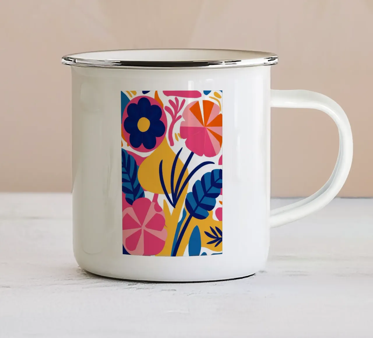 Fiore astratto in grassetto tazza in smalto da Lyra Glaze