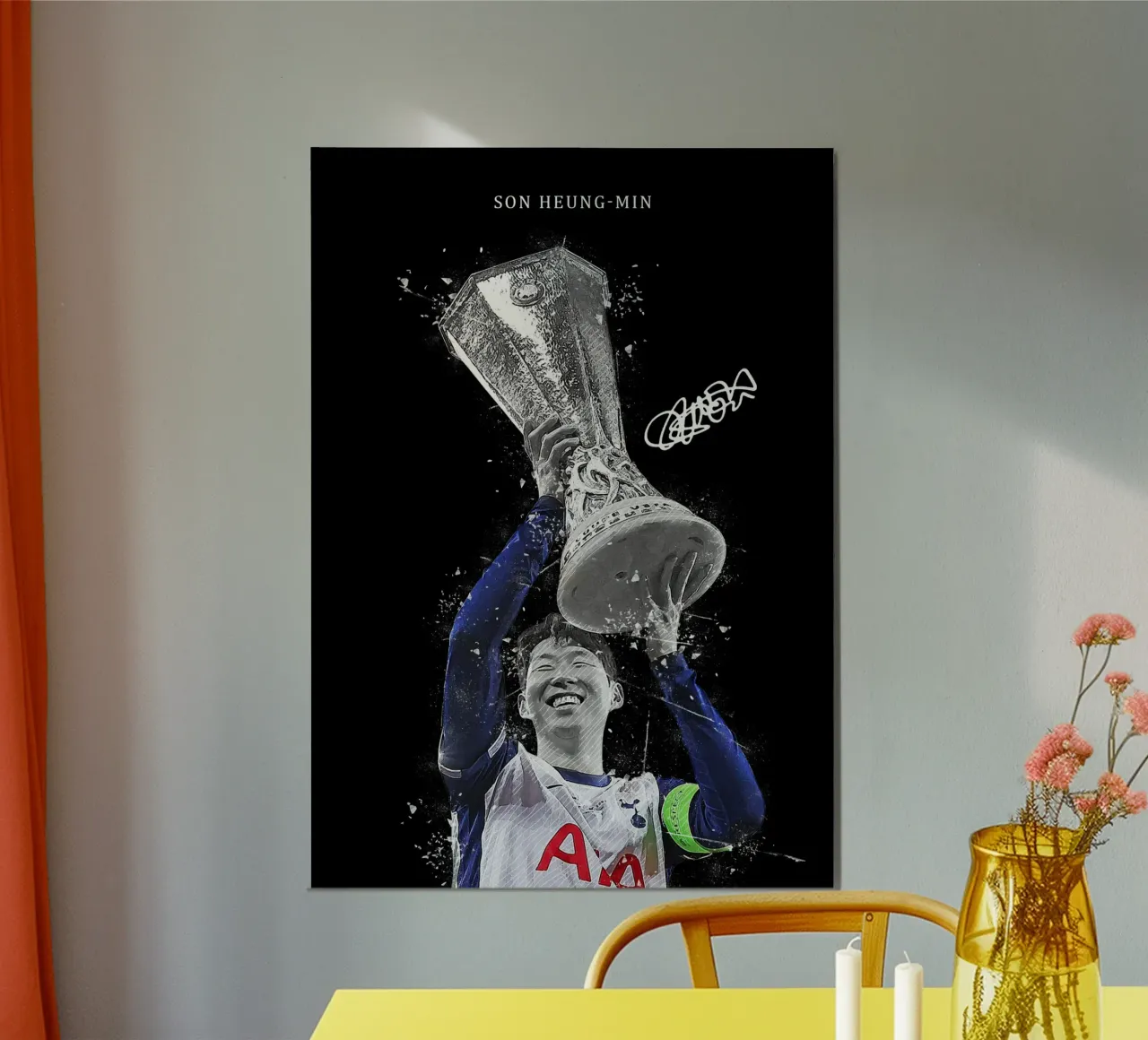 Son Heung-Min poster con telaio in legno da FreeArtStudio