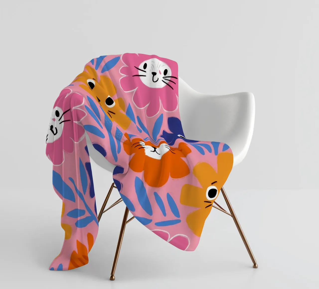 Cute Cat Face Pattern Fleecedecke von Lyra Glaze