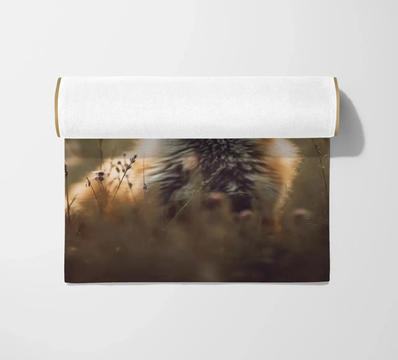 Young Fox telo mare da treechild