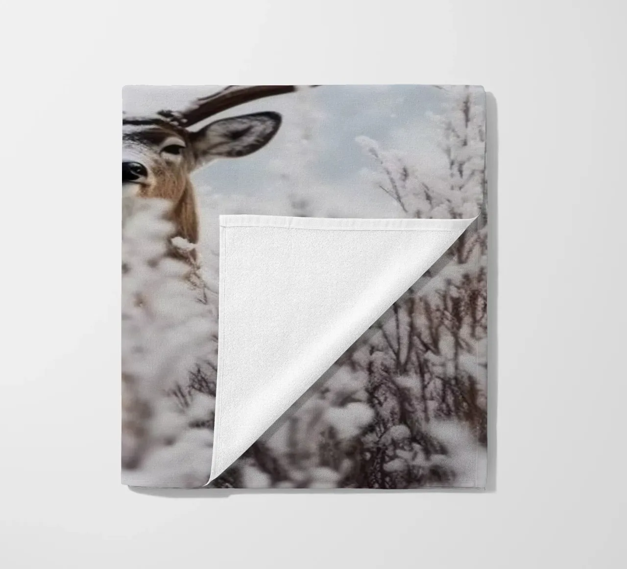 Curious Deer telo mare da treechild