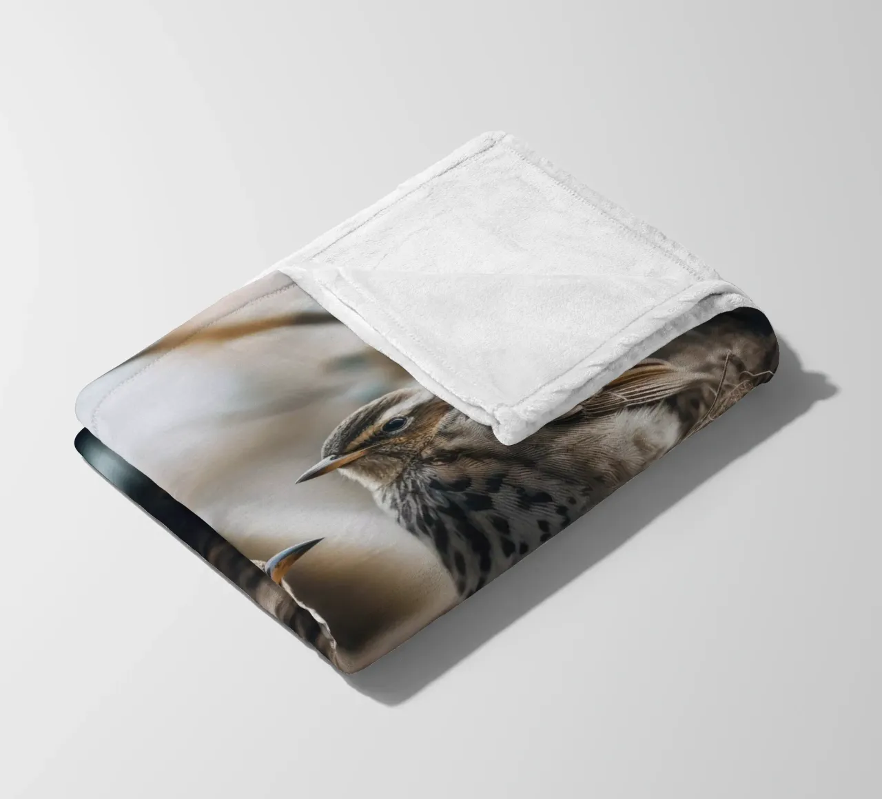 Two In The Nest coperta in pile da treechild