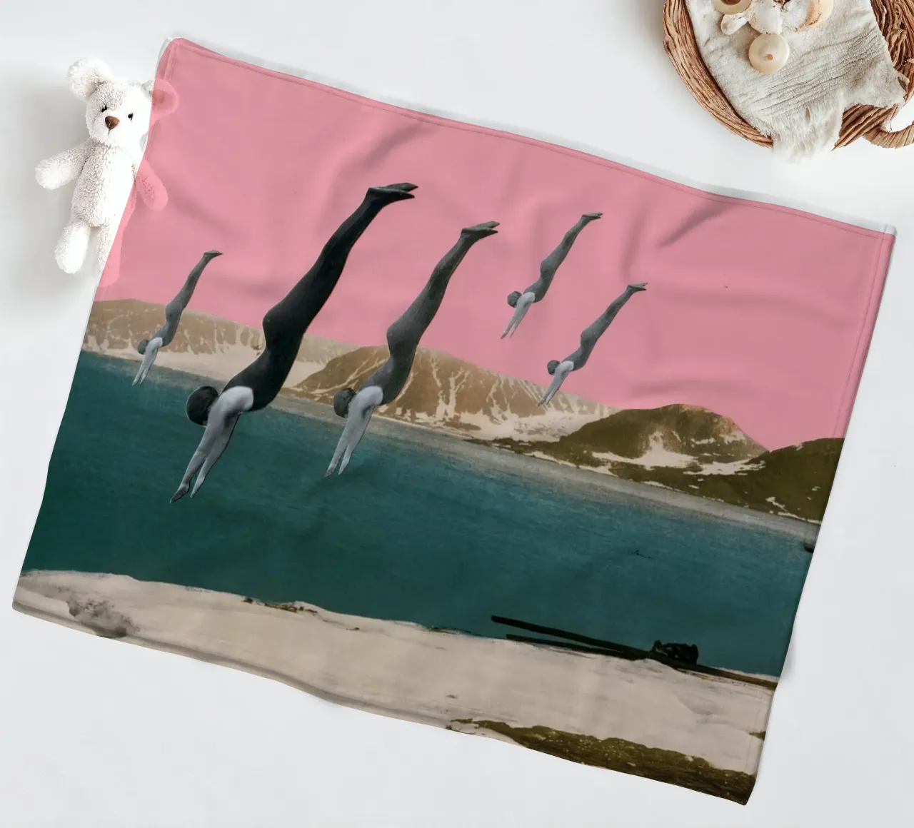 Dive Fleecedecke von Cassia Beck Collage