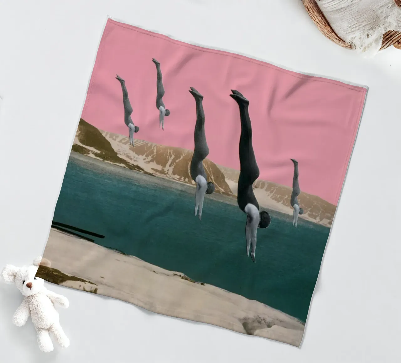 Dive Fleecedecke von Cassia Beck Collage