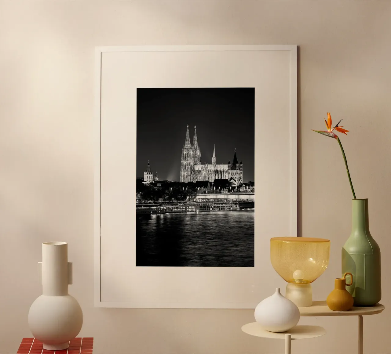 Cattedrale di Colonia di notte poster con telaio in alluminio da Norman Click