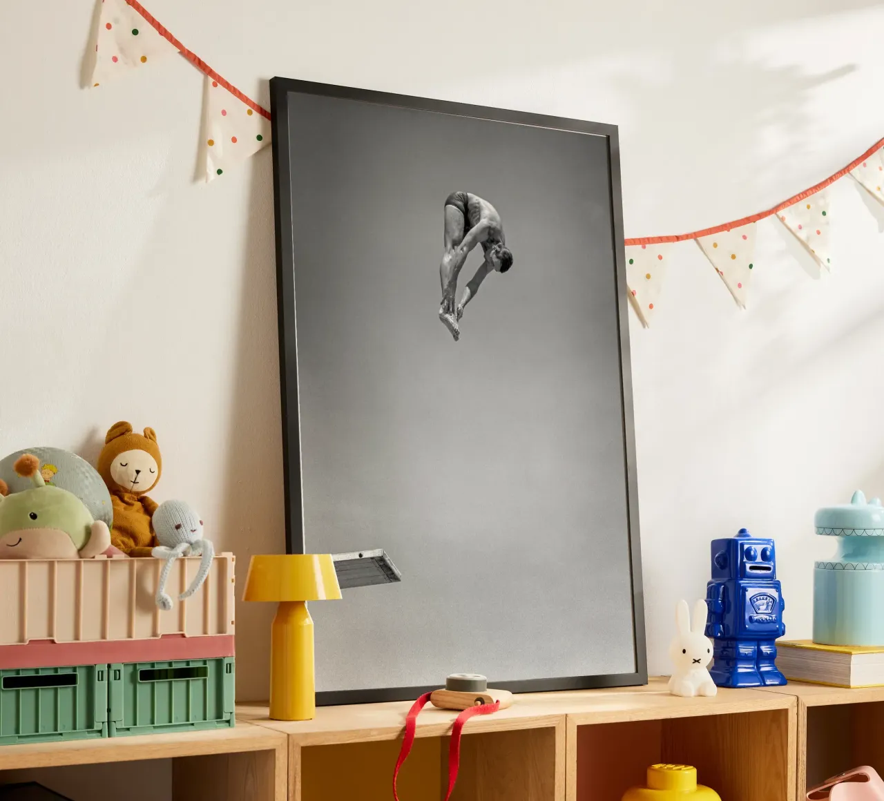 Sommozzatore con piattaforma di immersione poster con telaio in plastica da Norman Click