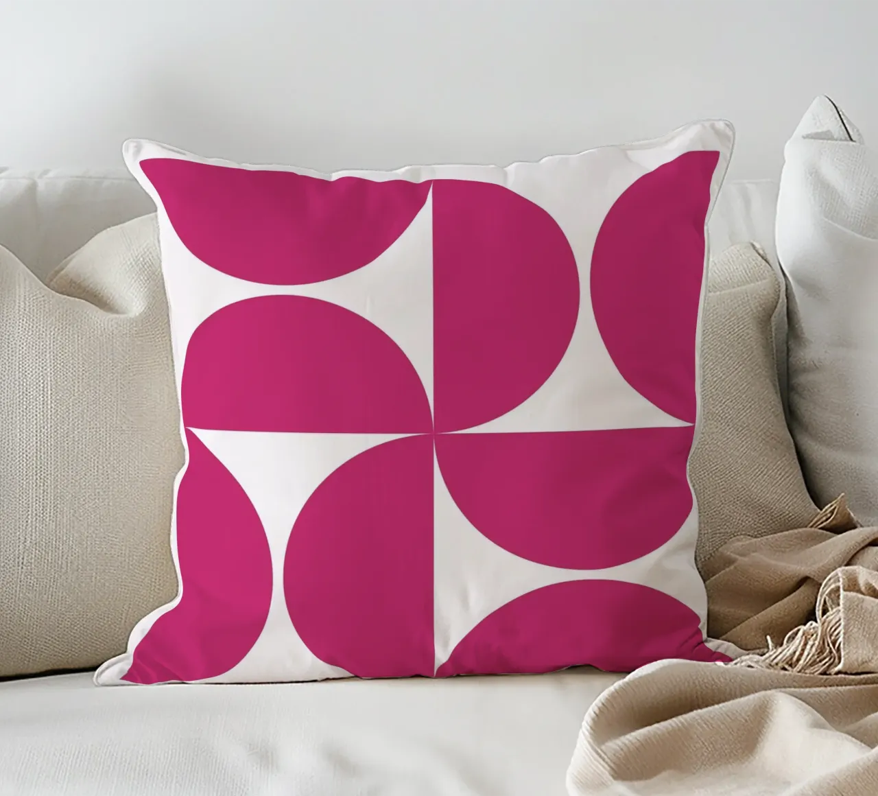 Design geometrico moderno e retrò cuscino da Casa Calm