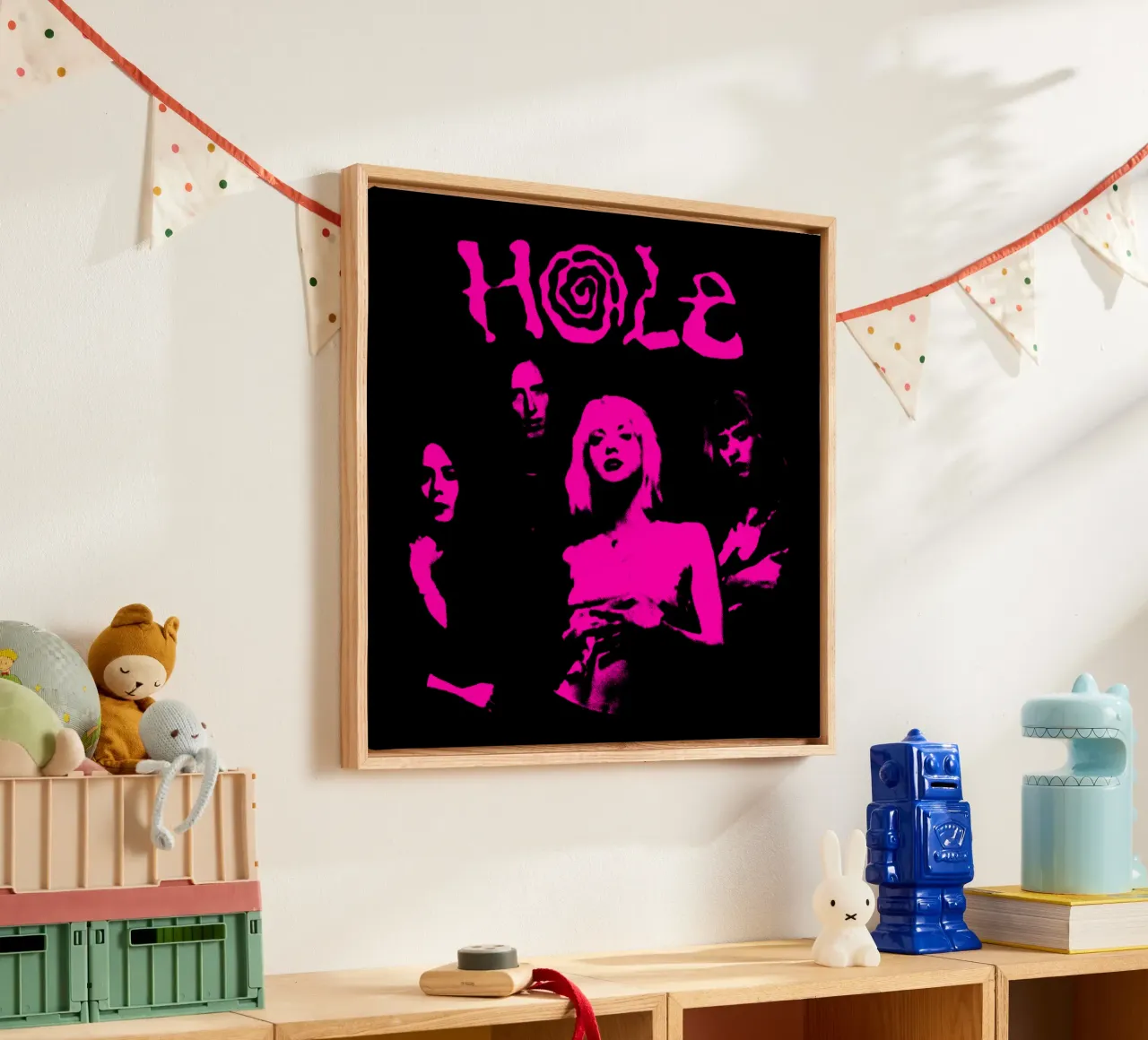 Banda rosa Sillhouette Foro tela con Cornice a cassetta da https://www.juniqe.com/uk/shop/Henndraws