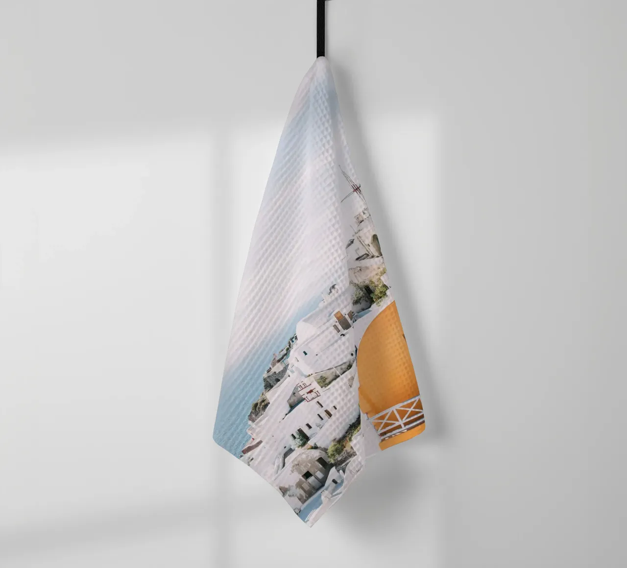 Vue de la colline d'Oia, Santorin | Paysage de l'île grecque torchon de patiphotography