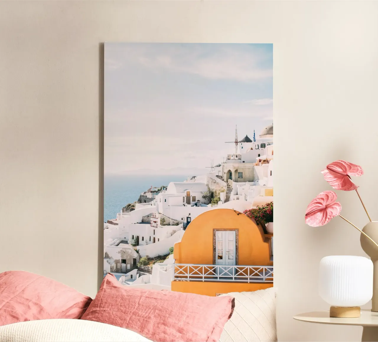 Uitzicht op Oia, Santorini | Grieks eilandlandschap canvas met Baklijst van patiphotography