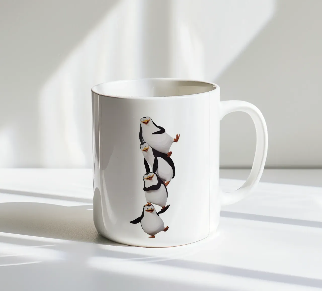 Penguin tazza in ceramica da Dumery Art