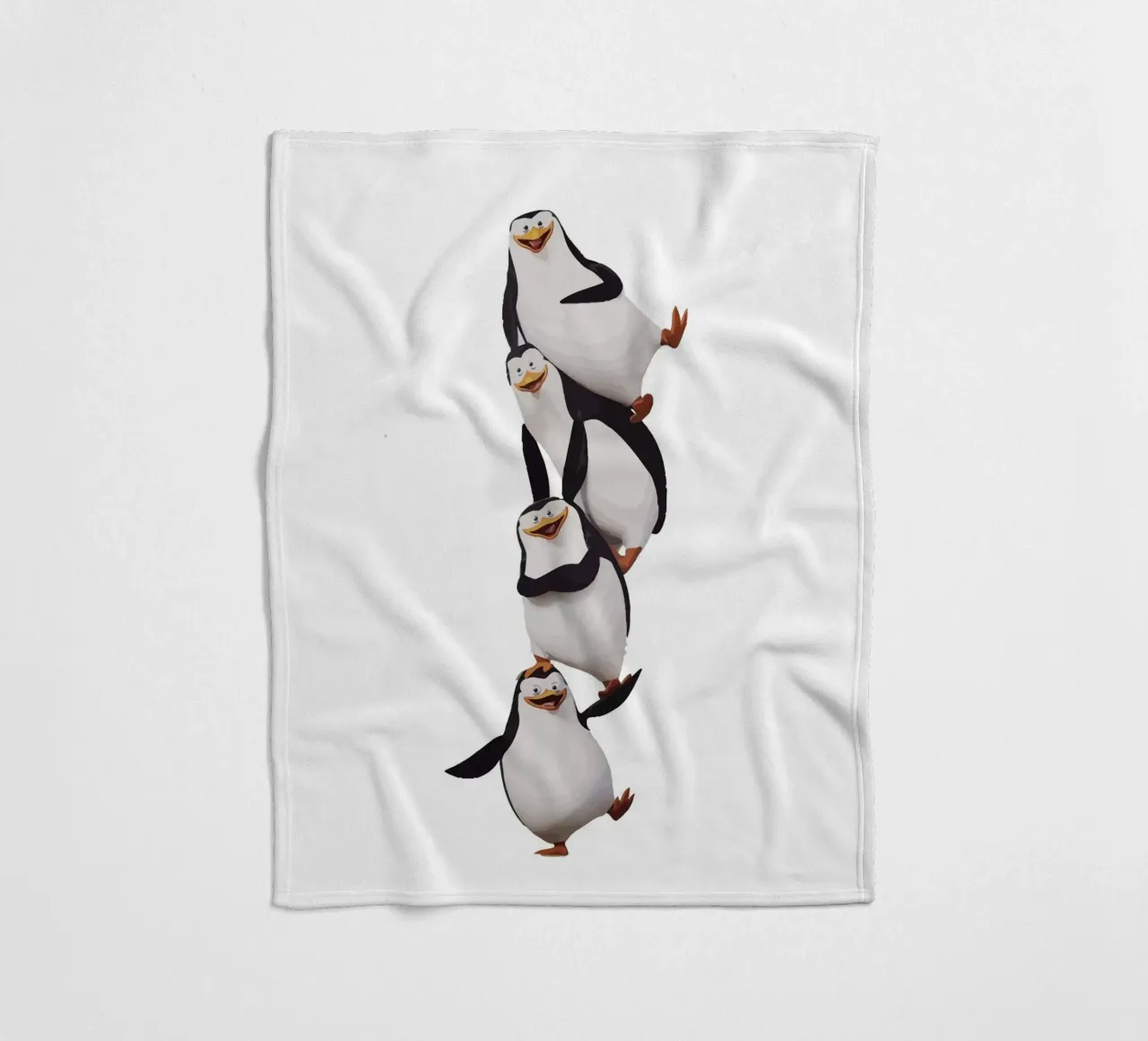 Penguin coperta in pile da Dumery Art