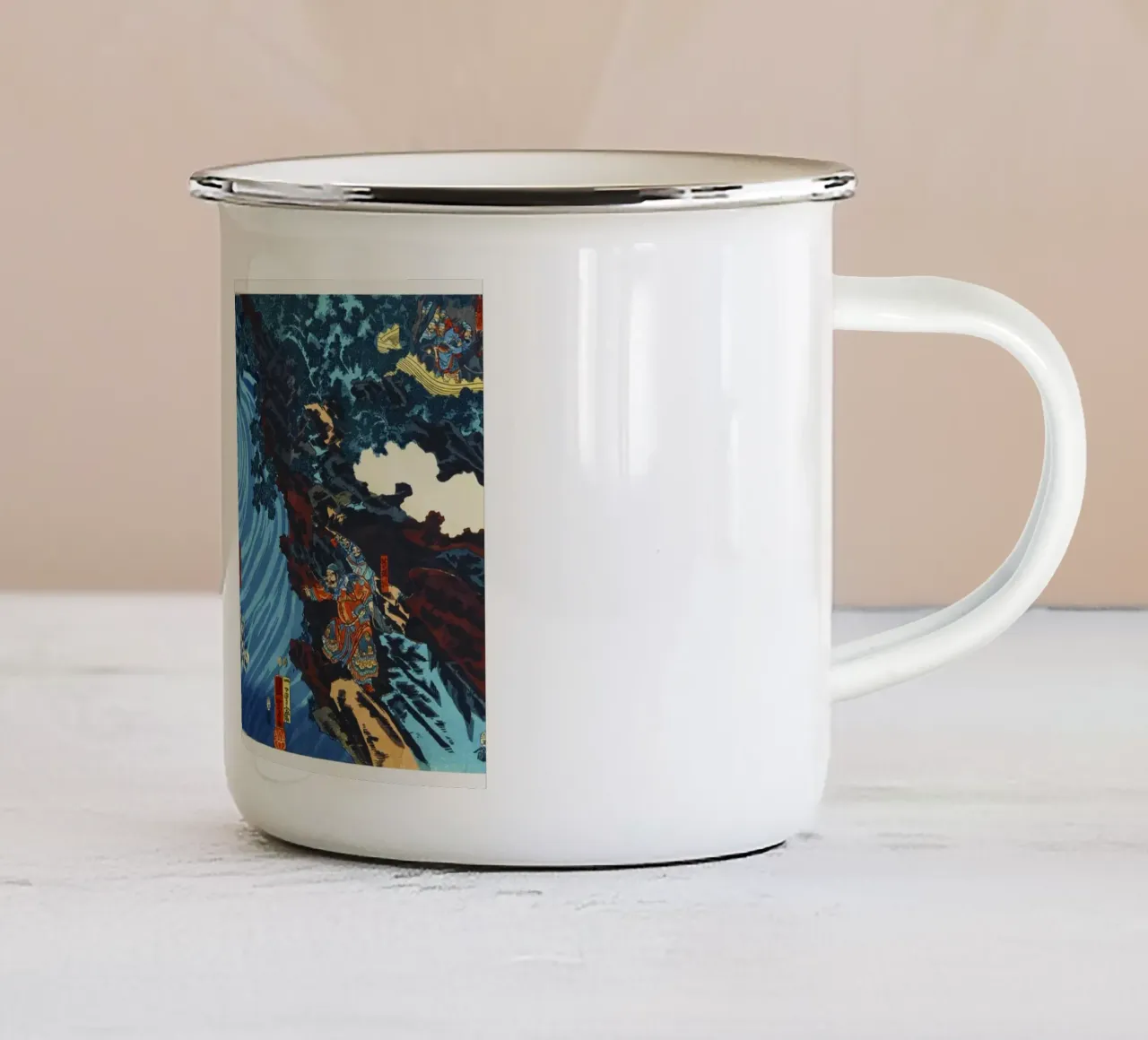 Gentoku Uma o Odorashite Tankei o Koeru zu di Utagawa Kuniyo tazza in smalto da Venus Art