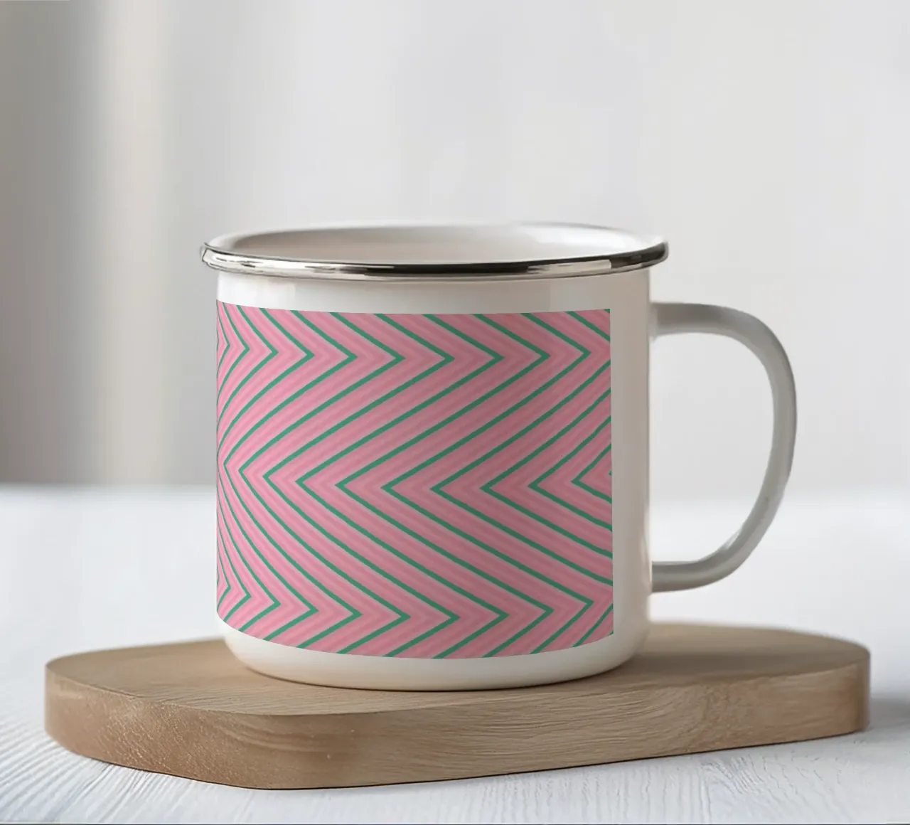 Strisce Chevron verdi e rosa tazza in smalto da SilverPegasus