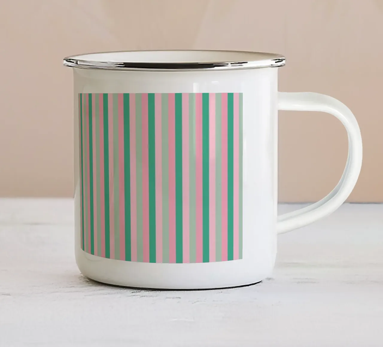 Strisce di caramelle verdi e rosa tazza in smalto da SilverPegasus