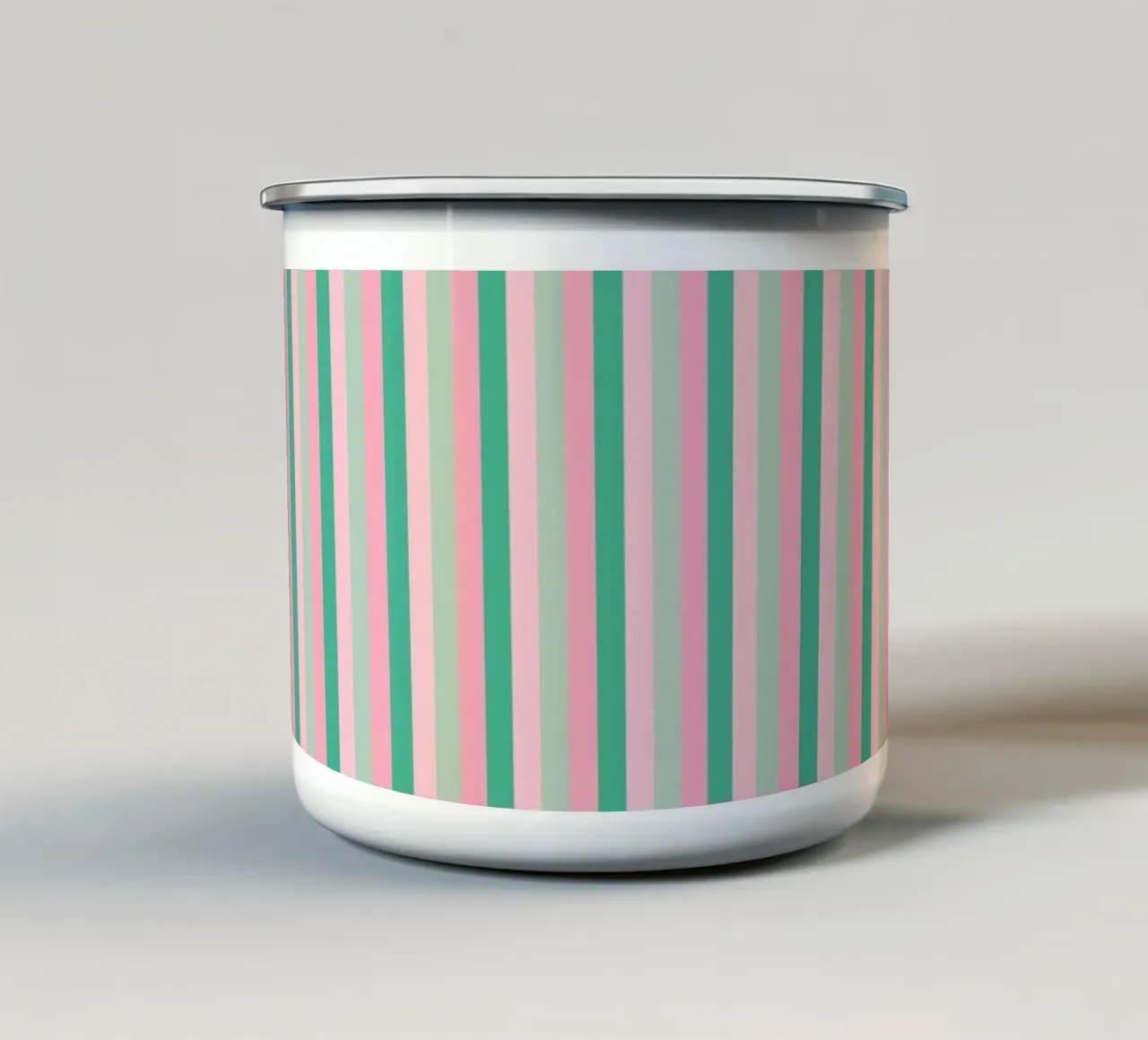 Strisce di caramelle verdi e rosa tazza in smalto da SilverPegasus