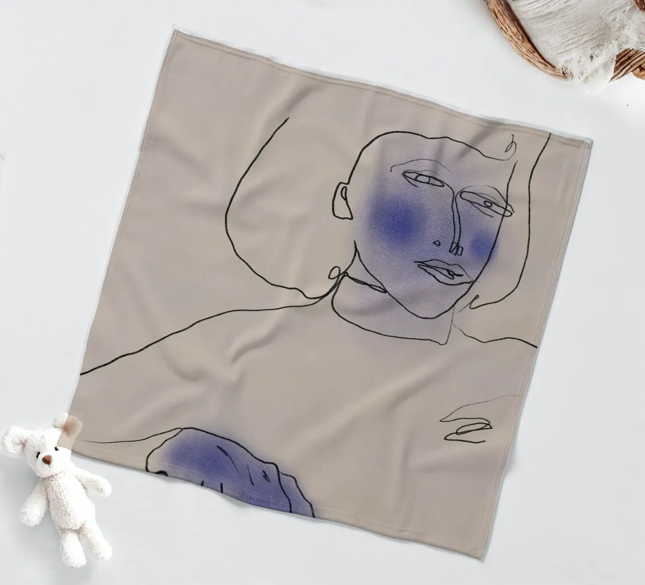 Ritratto a linee e pastelli coperta in pile da Little Dean