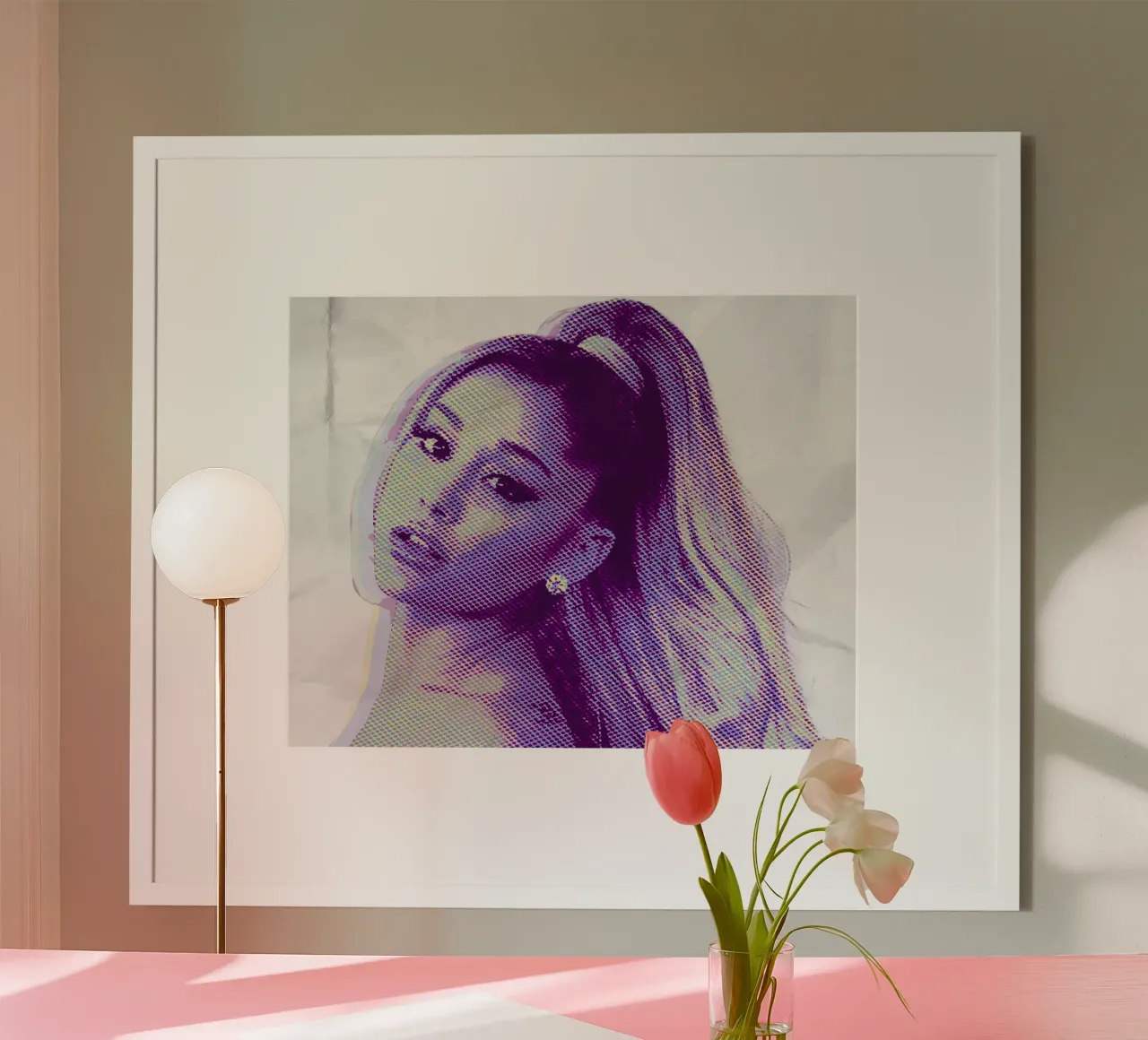 Ariana Grande Retro Doutone poster con telaio in alluminio da Trinara
