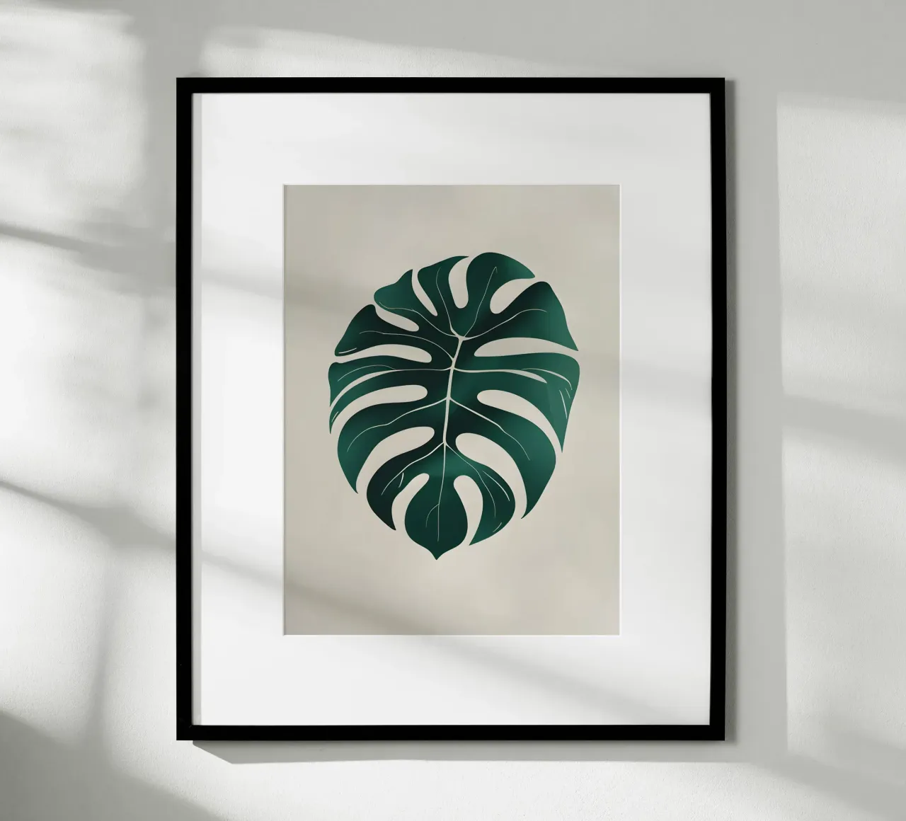 Monstera - Tono più scuro poster con telaio in plastica da The Green Room
