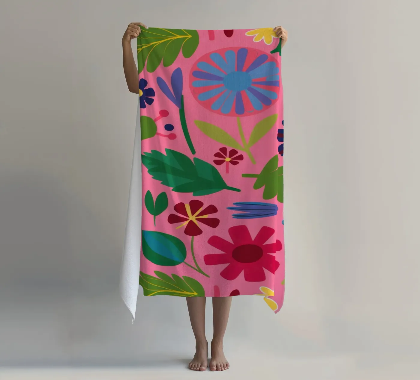 Joyful Flower Pattern strandhanddoek van Lyra Glaze
