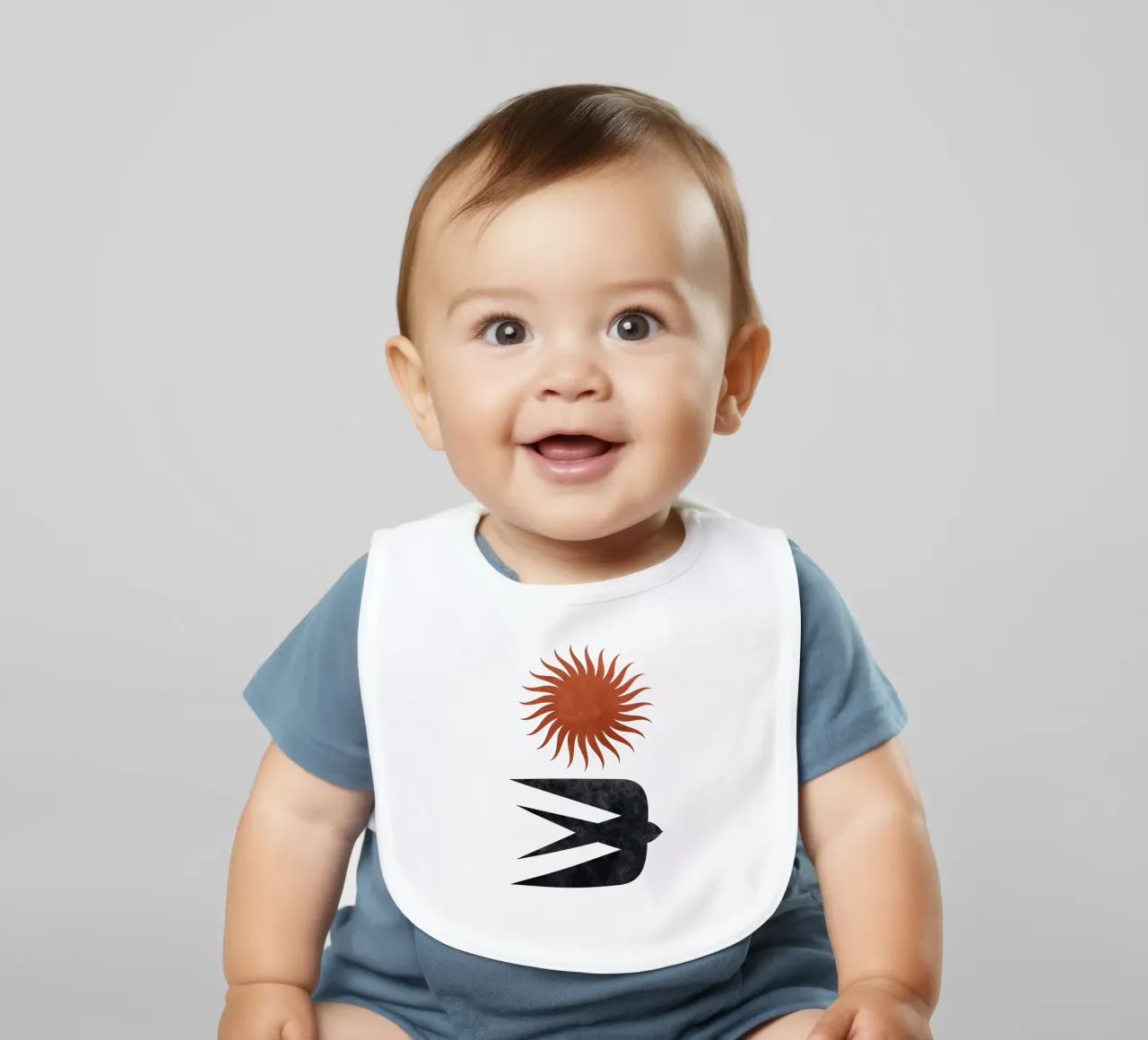 Rondine e Sole bavaglino da Mariel Toigo