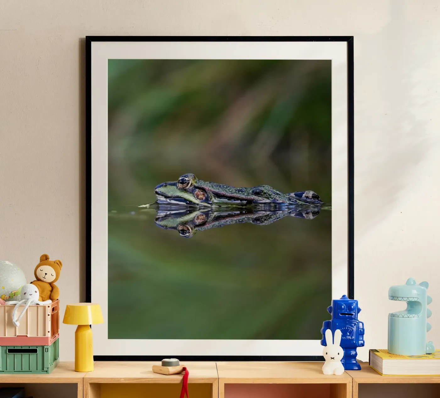 Frog reflection Poster von Tom's Wildlife
