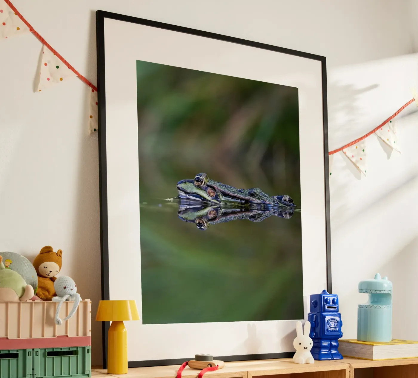 Frog reflection Poster von Tom's Wildlife
