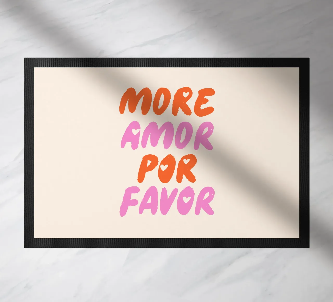 Più amore per favore zerbino da dericktype