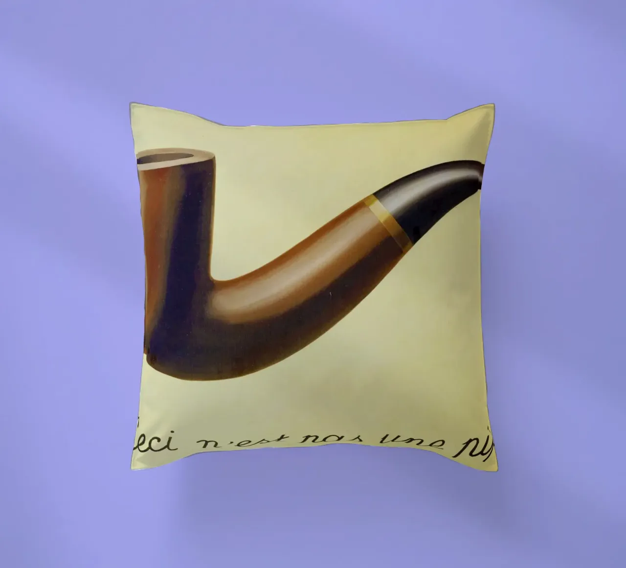 Ceci n'est pas une pipe di René Magritte cuscino da Classic Art Prints