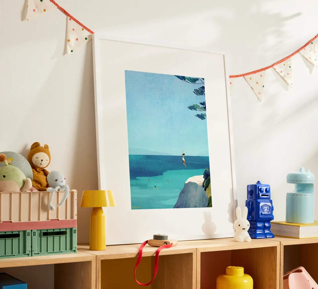 saltare dalla riva della scogliera poster con telaio in legno da unyil shope