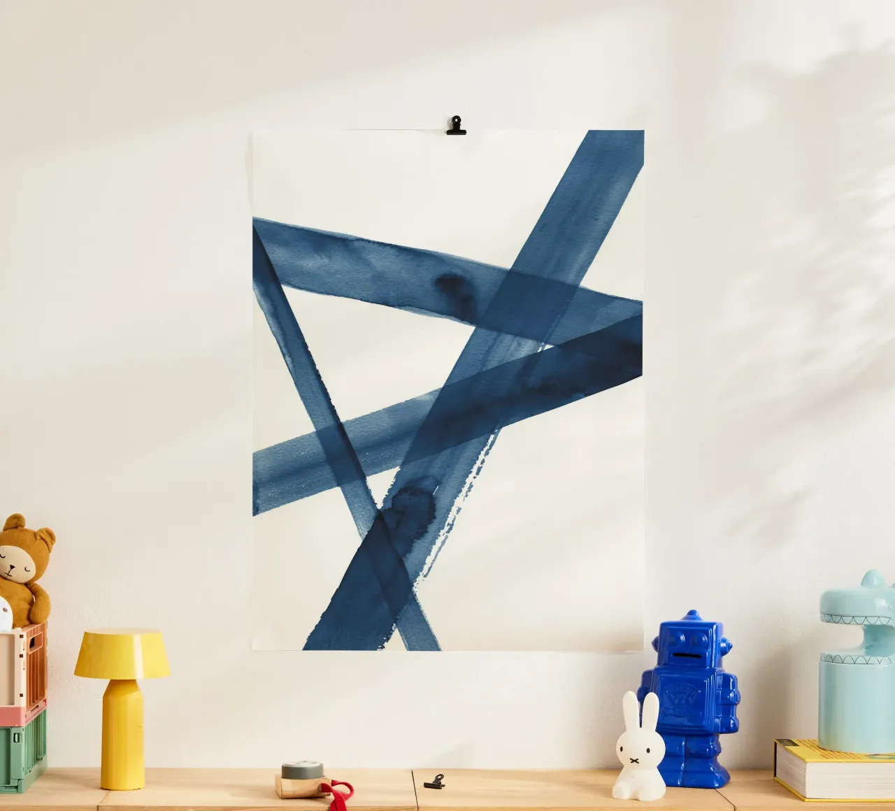 Linee acquerellate blu scuro 5 poster con telaio in alluminio da NouveauPrints