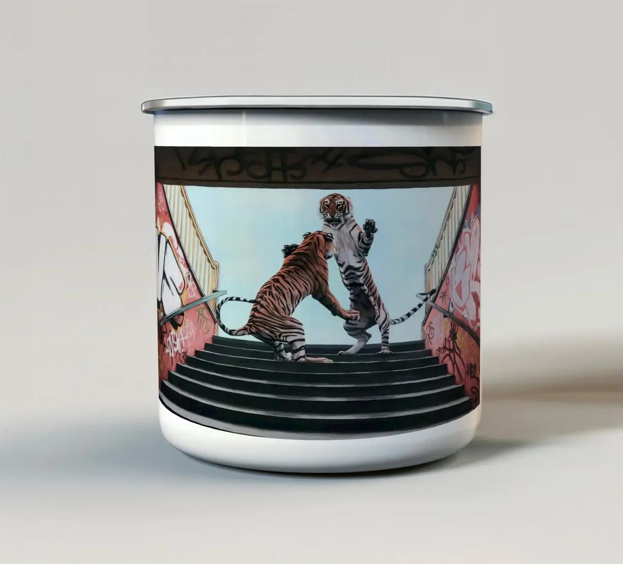 Josh Keyes: "Stairway to Heaven tazza in smalto da Trudeau Art Galley