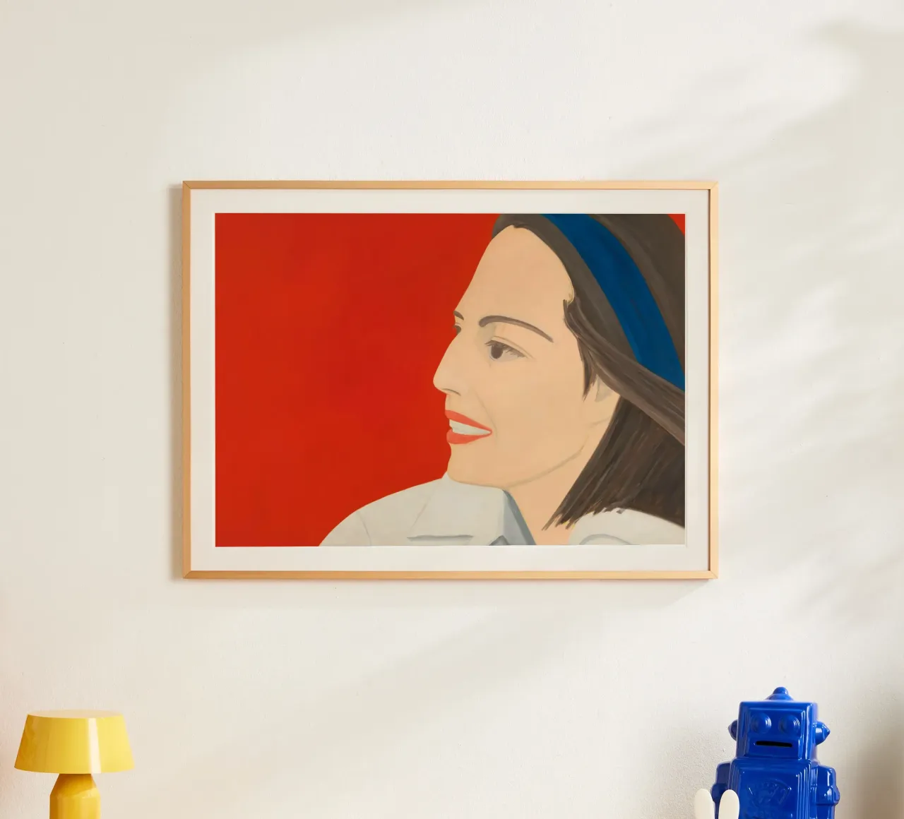 Alex Katz Il sorriso rosso poster con telaio in alluminio da Marcobarshop