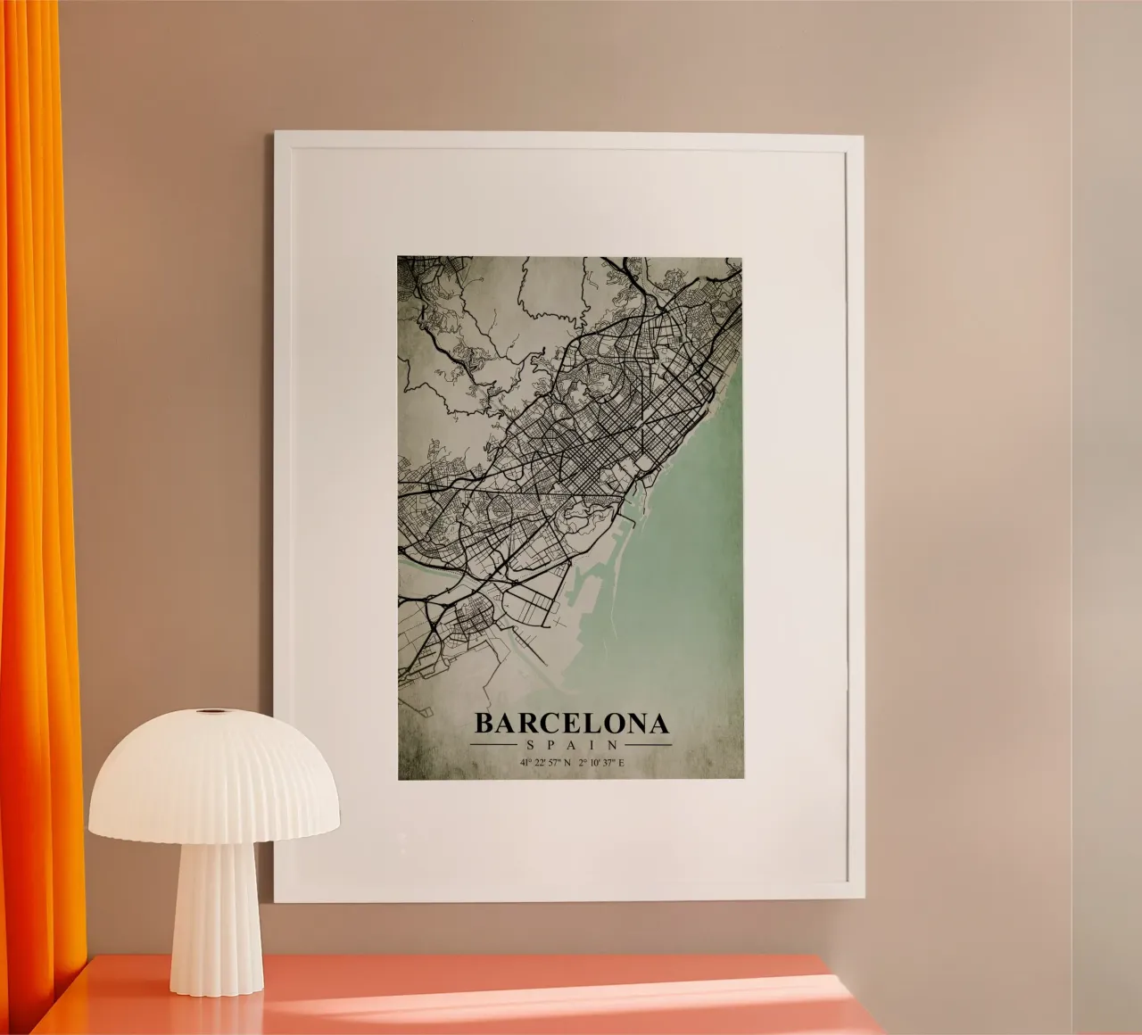 Arte moderna a Barcellona - Mappa geometrica della città poster con telaio in legno da CityMapPoster