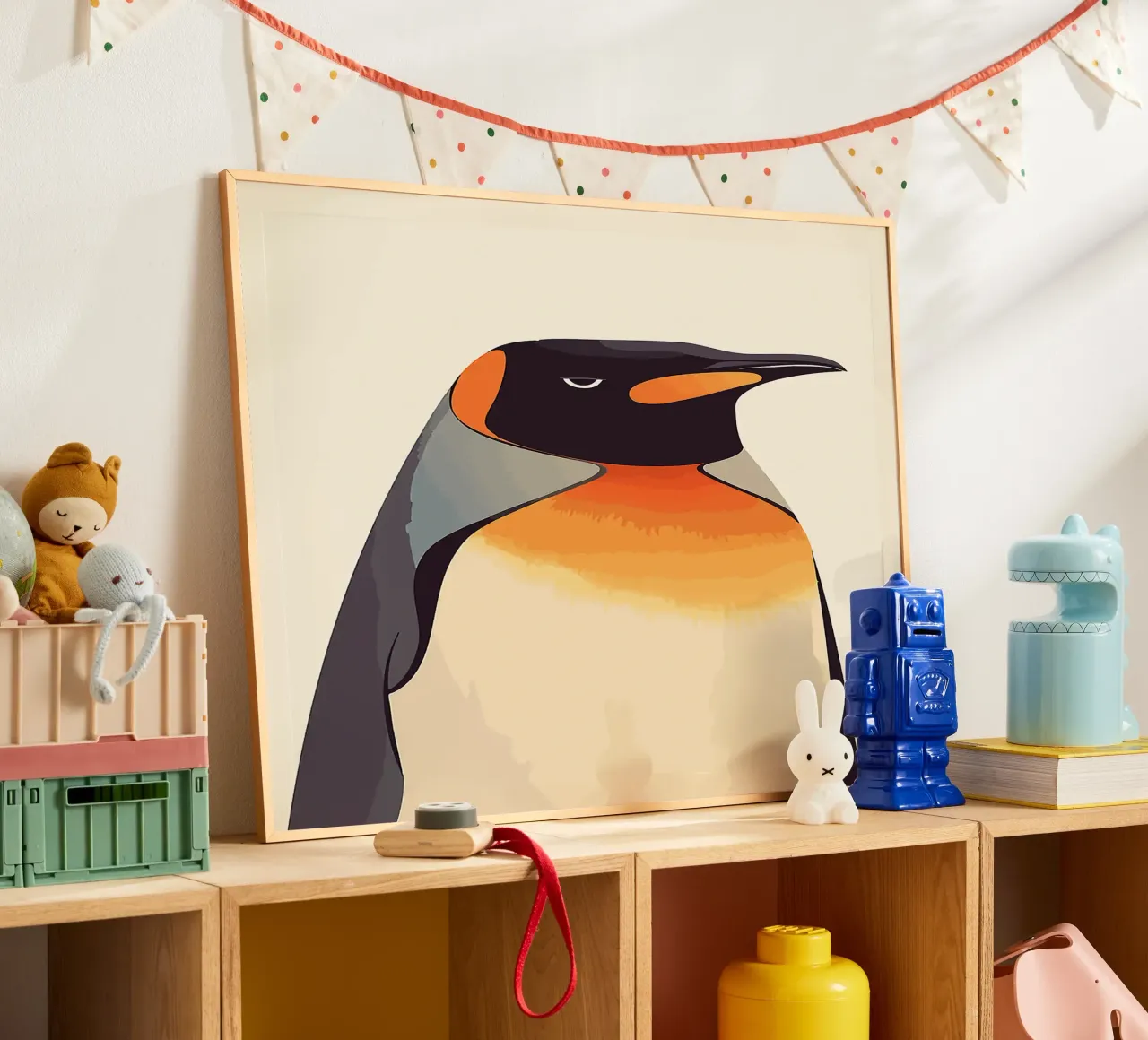 pinguino uccello animale fauna selvatica piume poster con telaio in plastica da Karin M Fried