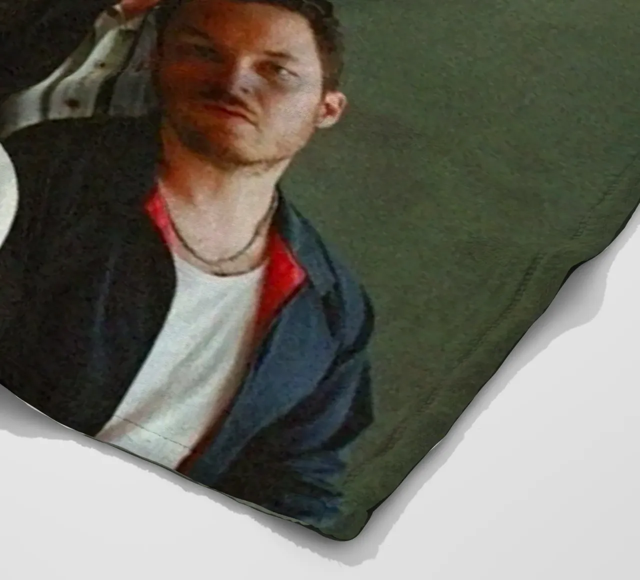 Vetri rotti e risate coperta in pile da piareto