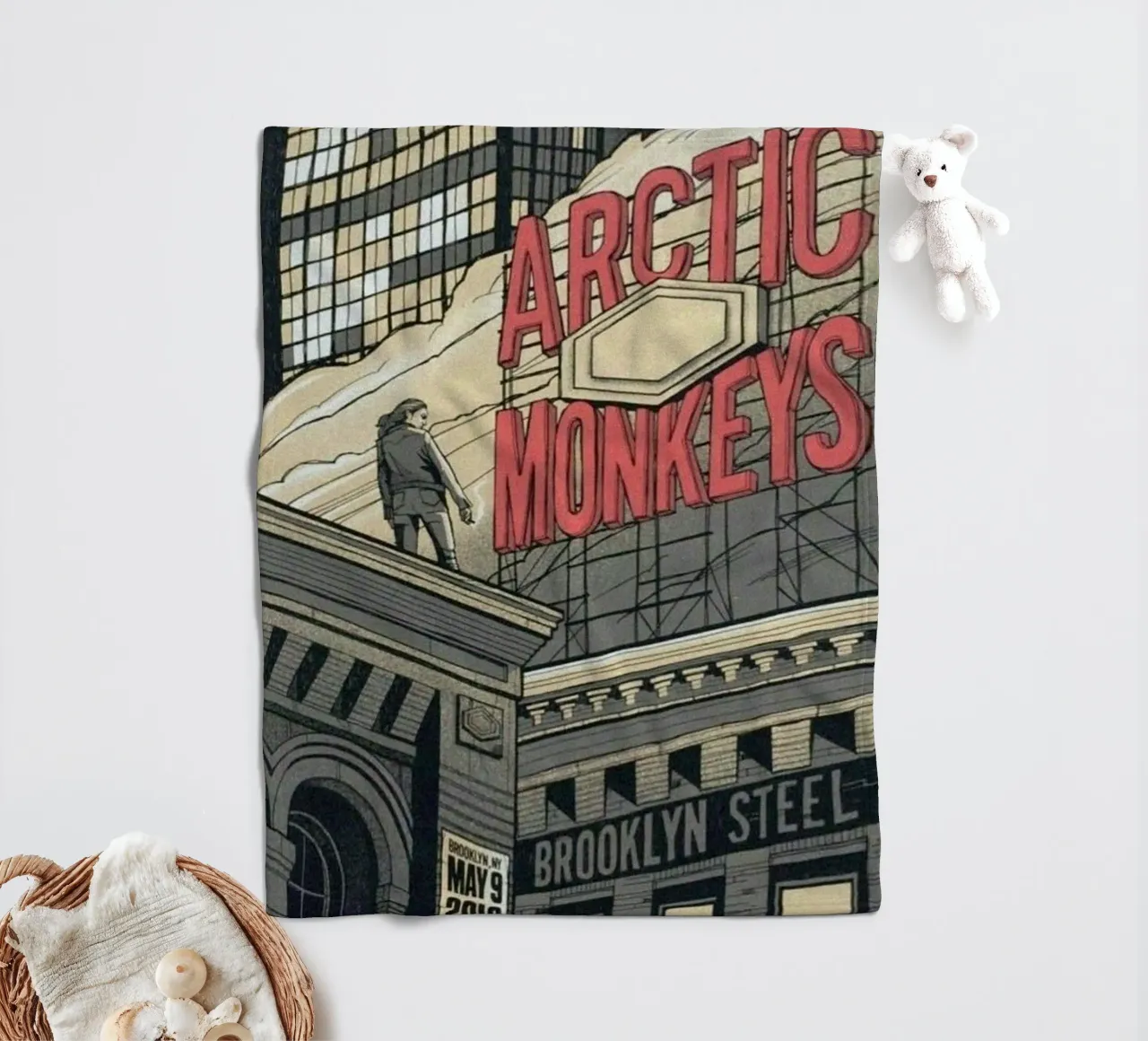 Sigarette d'argento sotto la pioggia coperta in pile da piareto