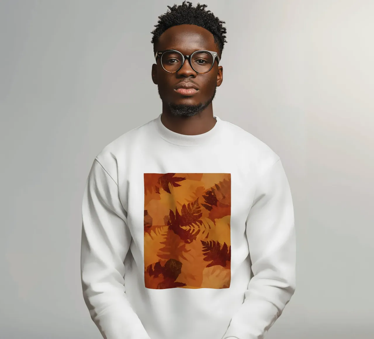 Sagome di foglie sovrapposte in colori autunnali felpa da DesignDoodle
