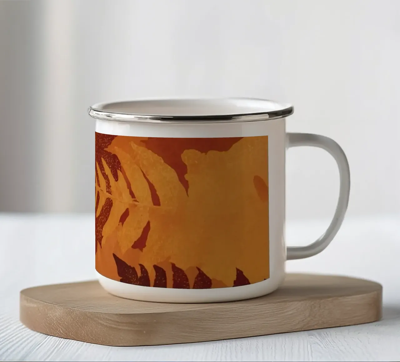 Sagome di foglie sovrapposte in colori autunnali tazza in smalto da DesignDoodle
