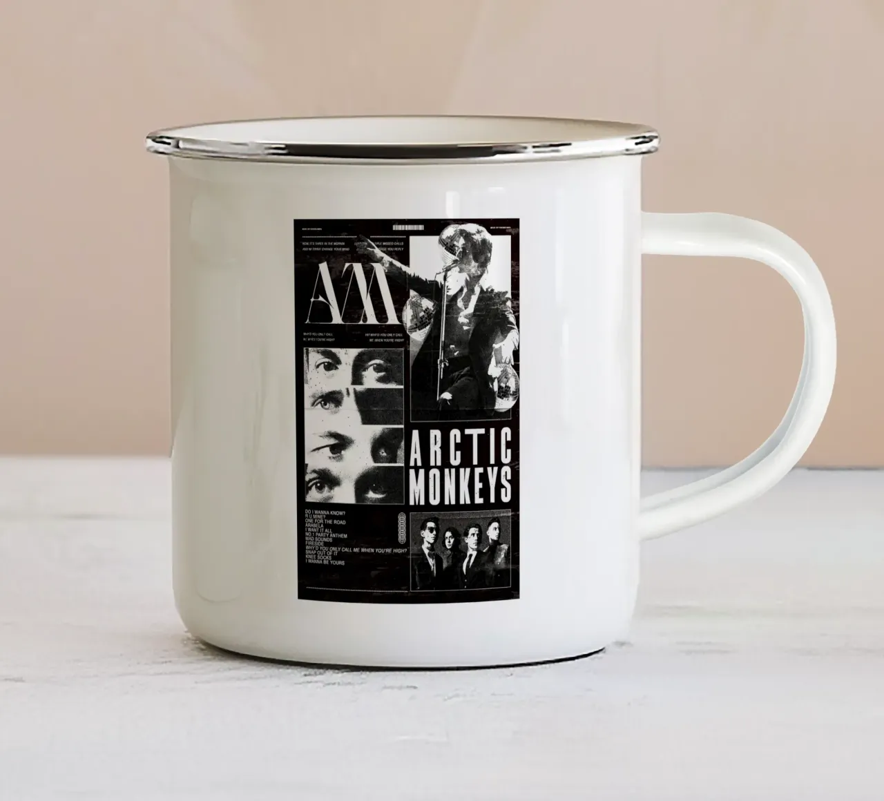 Amanti all'incrocio tazza in smalto da piareto