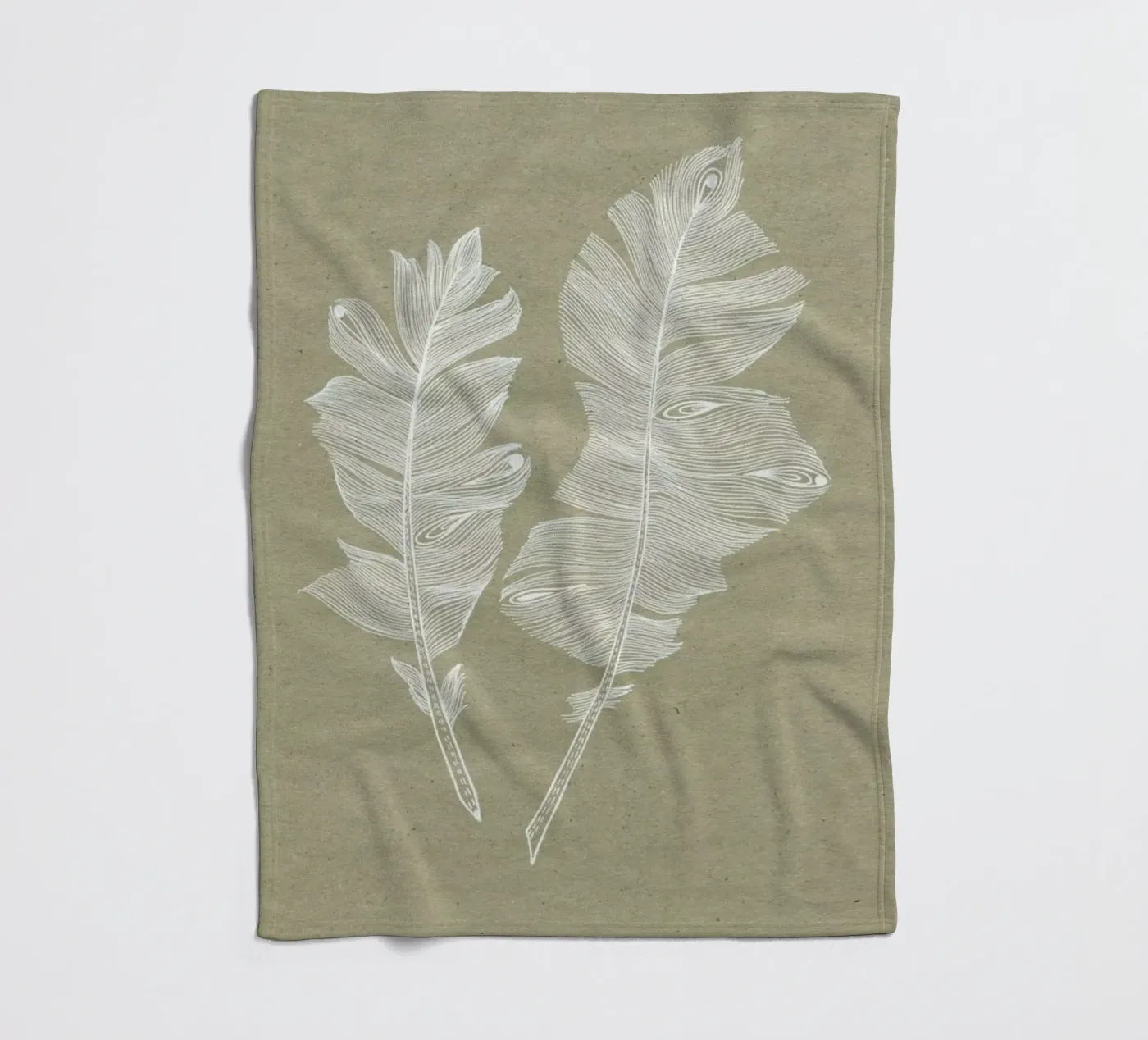Feathers Fleecedecke von youdesignme
