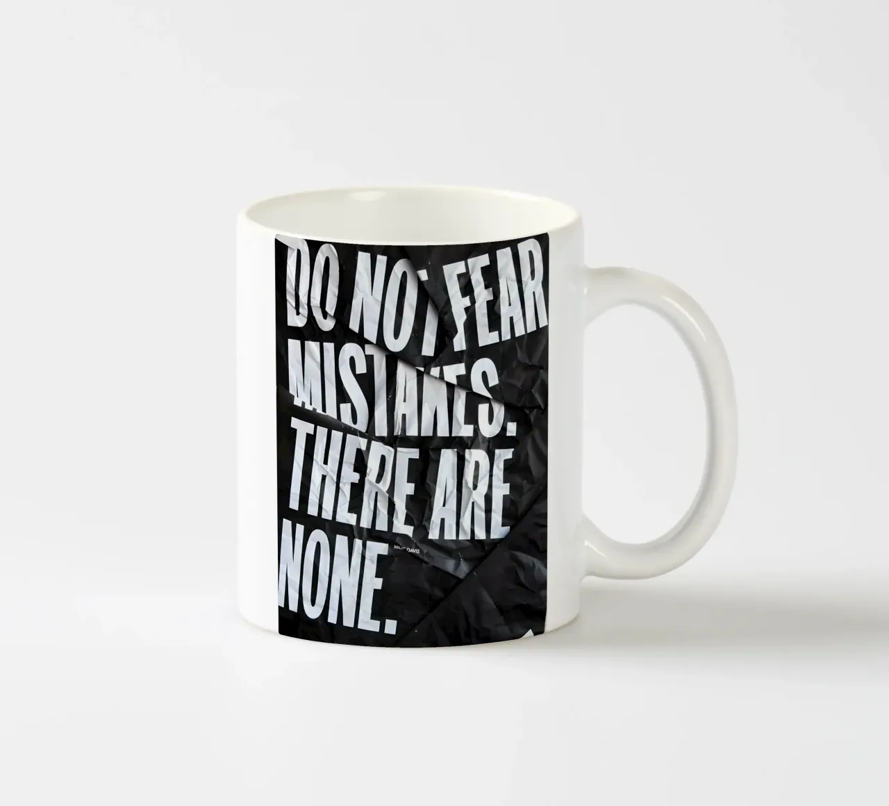 DO NOT FEAR MISTAKES tazza in ceramica da Type & Tape