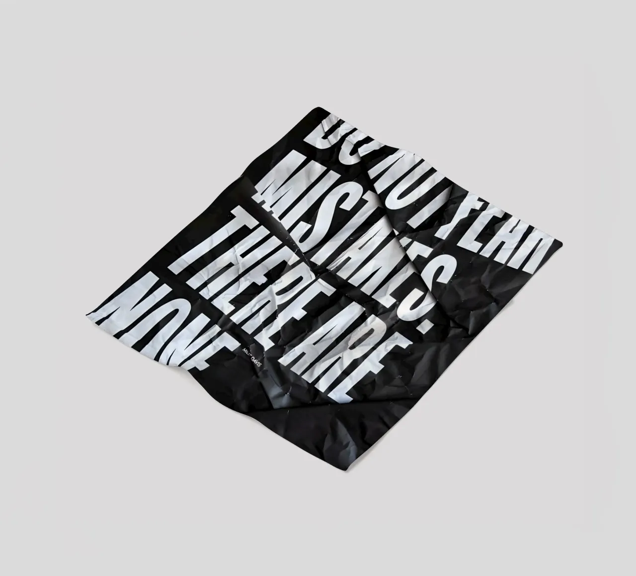 DO NOT FEAR MISTAKES coperta in pile da Type & Tape
