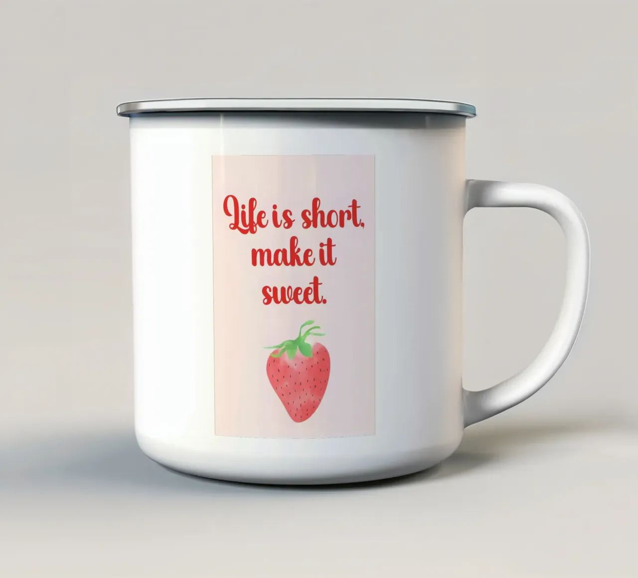 'Life iş short, make it sweet' tazza in smalto da Type & Tape