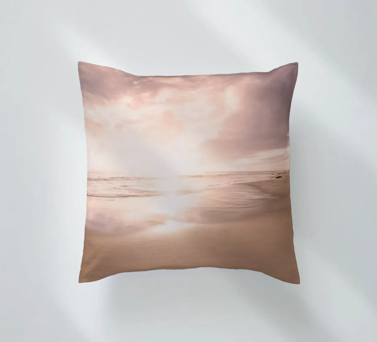 Sunset Beach Scene cuscino da Stay Positive Design