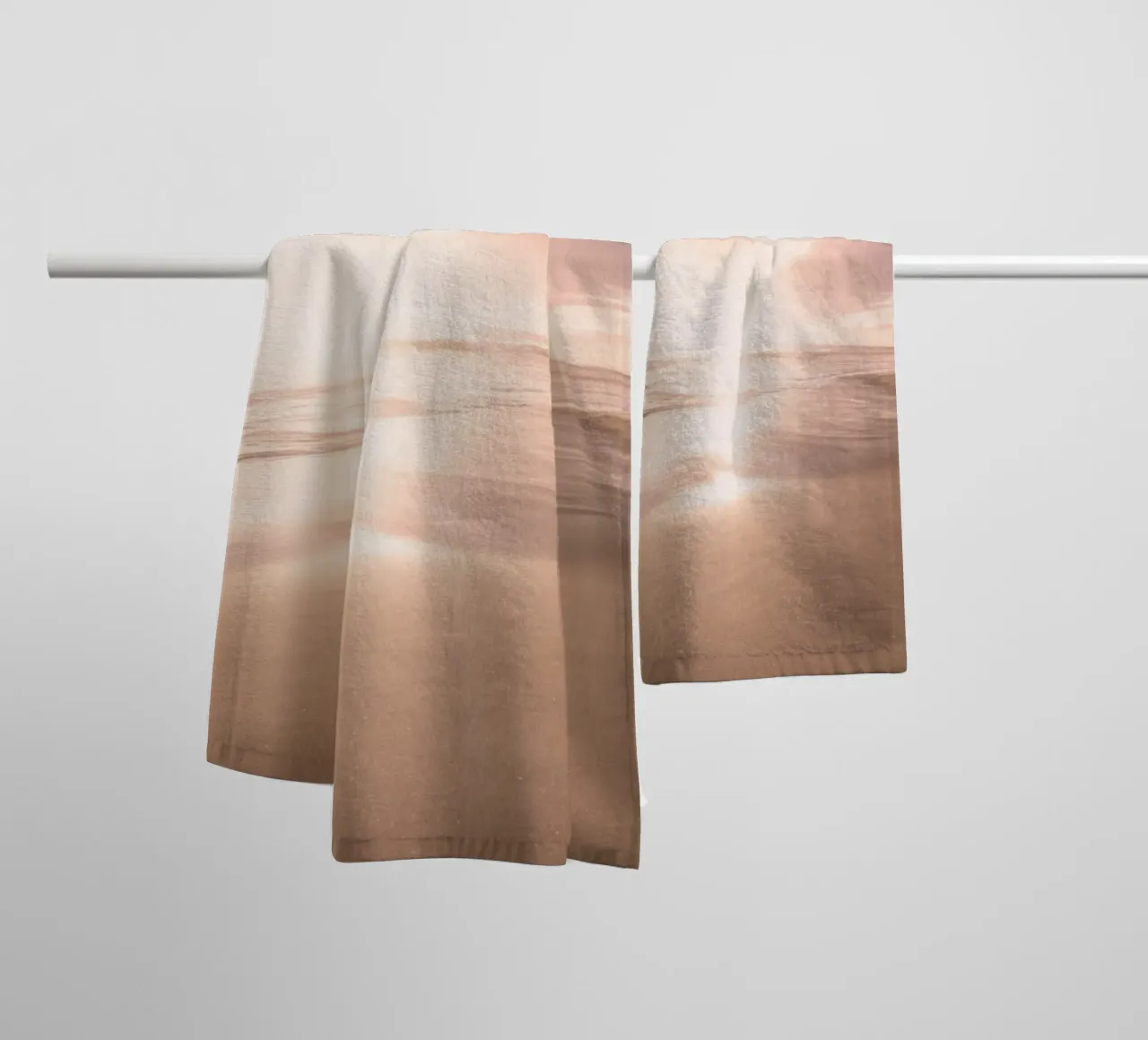 Sunset Beach Scene asciugamano da bagno da Stay Positive Design